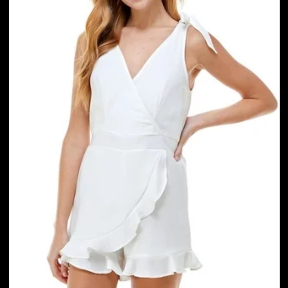 City studio Medium Women’s White Romper